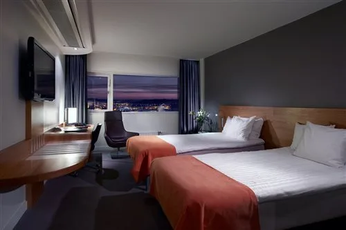 غرفة قياسية بسريرين منفصلين، Gothia Towers & Upper House 1/2