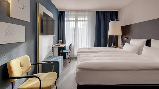 غرفة كومفورت بسرير مزدوج، Hotel The Yard Bad Honnef 2/6