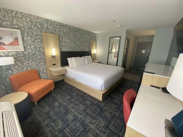 غرفة قياسية بسرير كينج، Best Western Montrose Inn 2/7