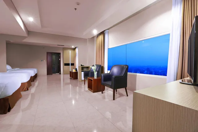 غرفة عائلية، Aston Imperial Bekasi Hotel & Conference Center 2/6