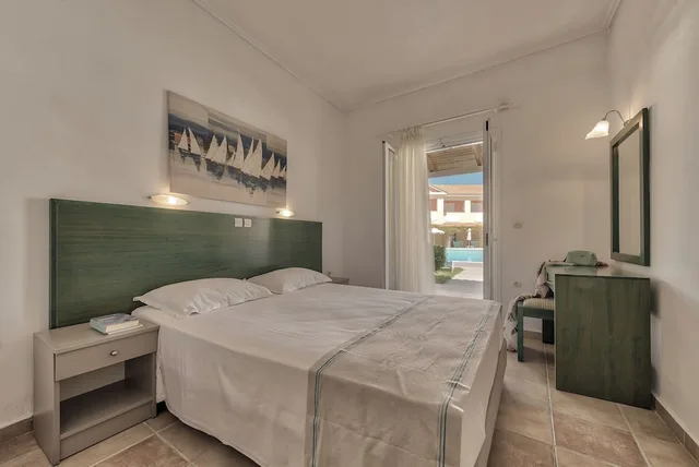 Comfort, Queen Bed, Ecoresort Zefyros Hotel 1/8