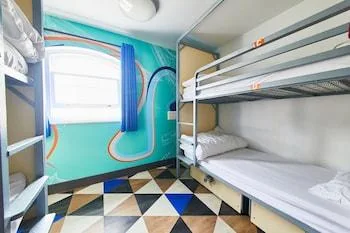 سكن مشترك مختلط بأربعة أسرّة بحمام مشترك، St Christophers Inn Village London Bridge Hostel Ex Hostel St Christophers Village 3/3