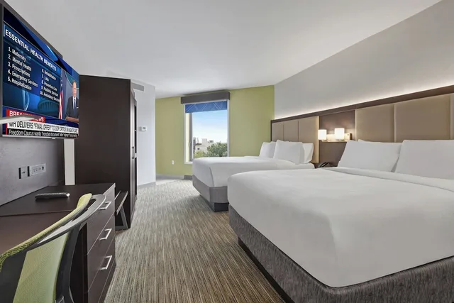 غرفة قياسية بسريرين كوين، Hotel 1200 2/5