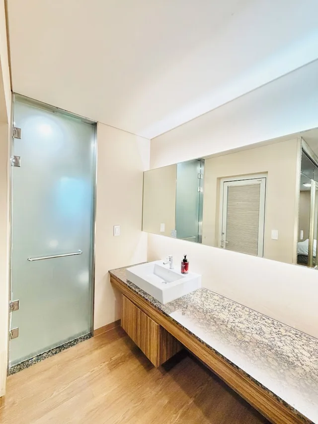 جناح فاخر بإطلالة على البحر بغرفتي نوم بجاكوزي، Y Resort Jeju 8/10