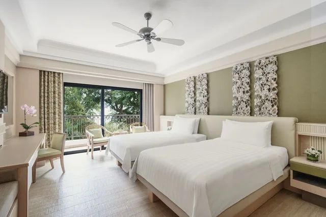 Superior, Twin Beds, Hill View، Shangri-La Rasa Sentosa, Singapore 2/4