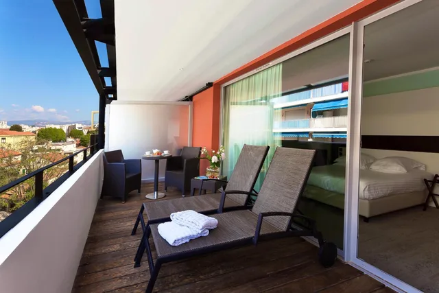 Family, Apartment, Street View, Terrace، Royal Antibes - Luxury Hotel, Residence, Beach & SPA 2/4