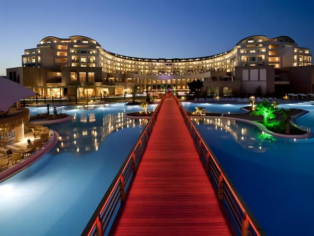 جناح فاخر، Kaya Palazzo Golf Resort 1/1