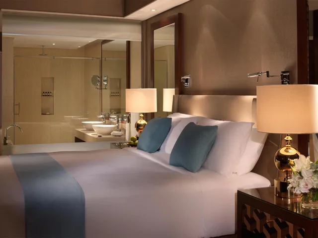 غرفة عائلية بسرير كينج، Fairmont Ajman 2/3