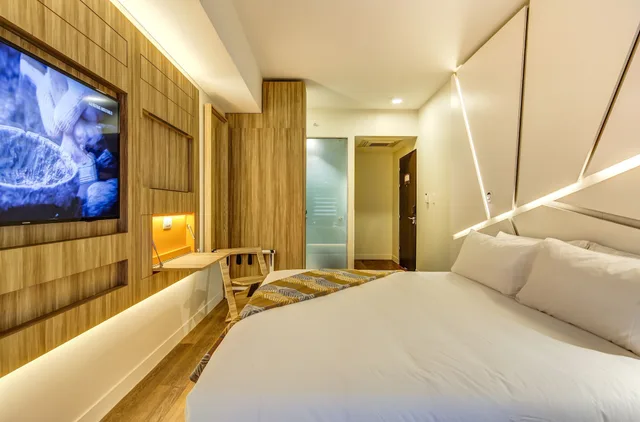 غرفة ركنية بسرير كينج، Nodo Hotel 1/10