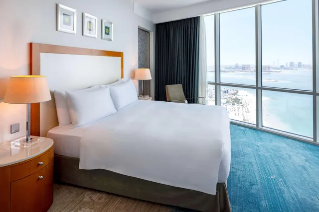جناح بانورامي بإطلالة على البحر، Hilton Doha 5/12