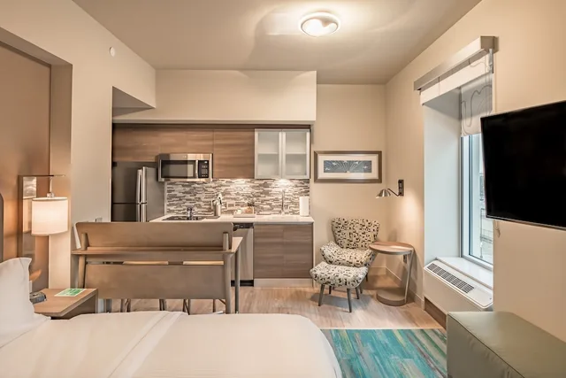 Studio, King Bed, Accessible, Element Dallas Downtown East 2/4