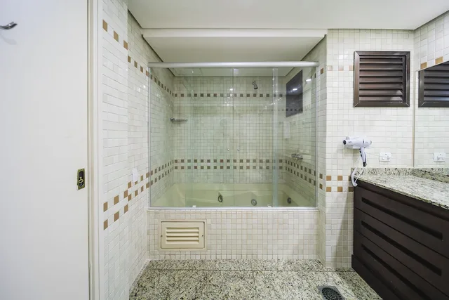 Master, Suite, King Bed، Hotel Victoria Villa Curitiba By Nacional Inn 9/10
