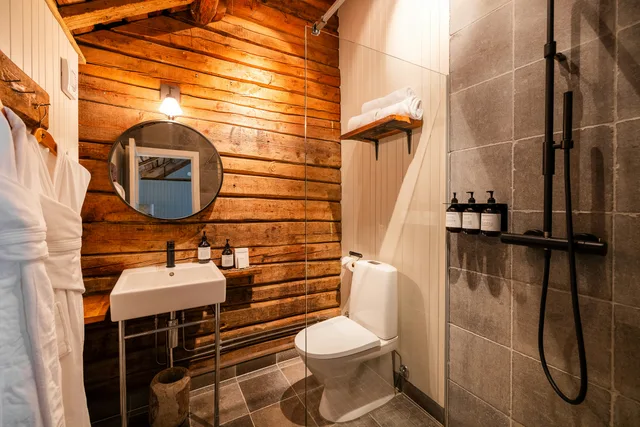 Harbor, Suite, Cabin، Nusfjord Arctic Resort 6/6