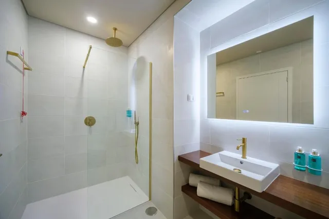 Junior Suite, AZORES BOOK HOTEL 3/8