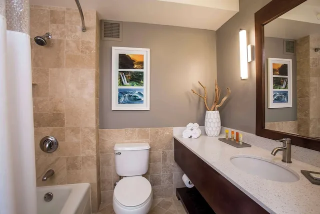 Premium, King Bed, Pool and Ocean View, OUTRIGGER Kauai Beach Resort & Spa 13/13