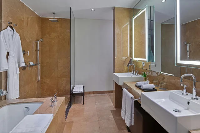 غرفة بسرير كوين، The Westin Lima Hotel & Convention Center 3/6