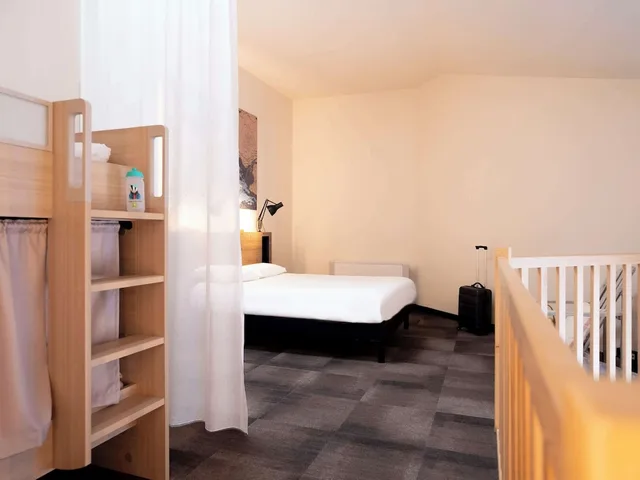 غرفة بسرير مزدوج وسرير فردي، Ibis Styles Saint Nazaire Centre Gare 2/5