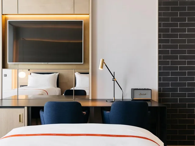 غرفة قياسية بسريرين منفصلين، Ruby Emma Hotel & Bar 2/3