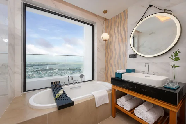 جناح تنفيذي بإطلالة على البحر، Grand Hyams Hotel - Quy Nhon Beach 10/10
