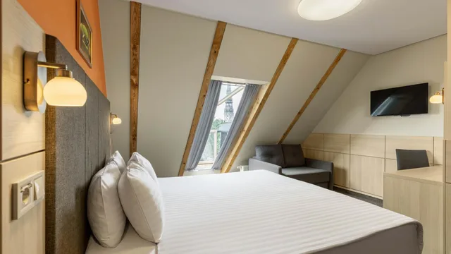 Mansard, Double or Twin Bed, City View, Wellton Riga Hotel & SPA 3/10