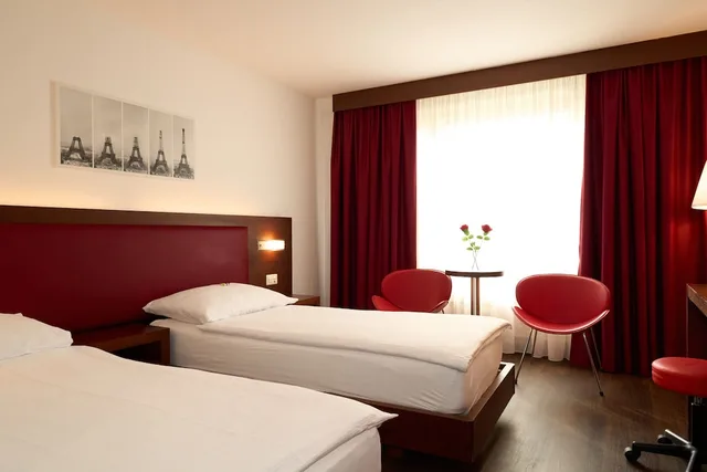 غرفة سوبيريور بسريرين منفصلين، Hotel Conti 3/10