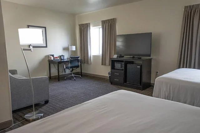 Suite, Cobblestone Hotel & Suites-Sheldon 4/5