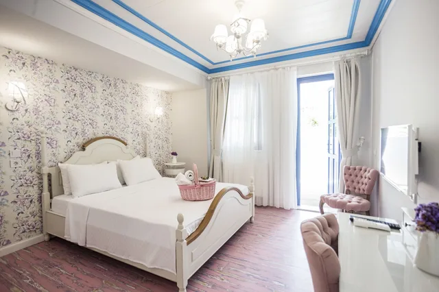 غرفة ديلوكس بسرير كوين بشرفة، Sardunya Hotel 2/3