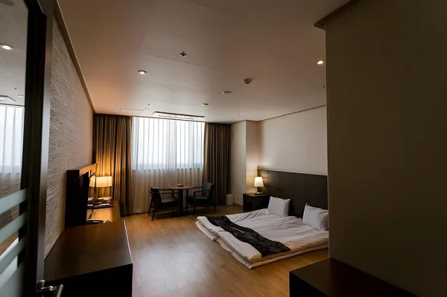 Ondol, Traditional, 2 Futon Beds، Hyunjin Tourist Hotel 2/3