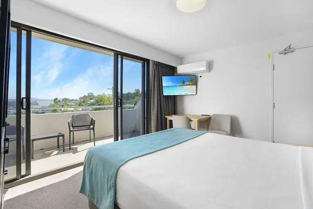 غرفة بسرير كوين بإطلالة على المرفأ، Gladstone Reef Hotel Motel 4/7