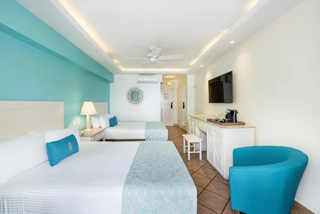 Sunset, 2 Queen Beds, Ocean View, Tamarindo Diria Beach Resort 7/10
