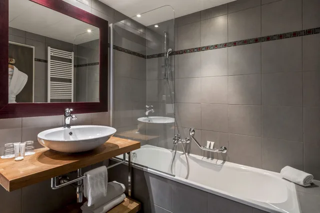 غرفة سوبيريور بسرير كوين، Hotel Edelweiss 5/5