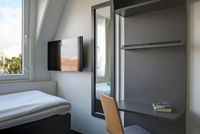 غرفة مفردة، Moment Hotels 5/7