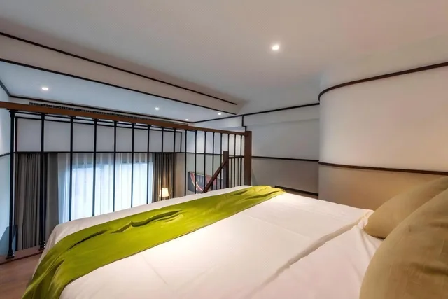 دوبلكس عائلي بسرير كينج مع أريكة، SSAW Boutique Hotel Cheng Man 1/1