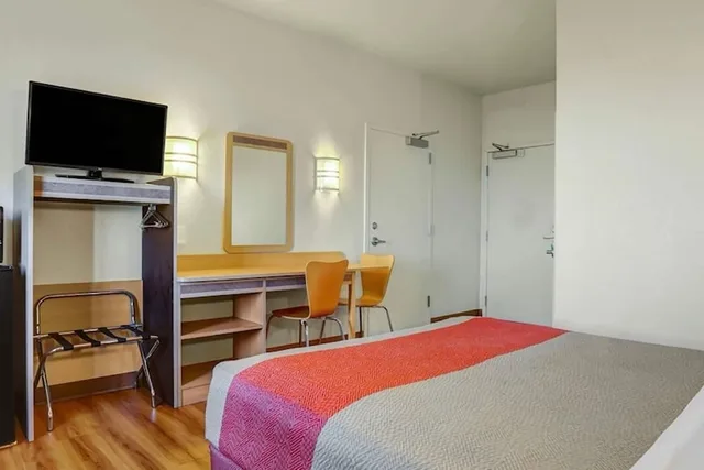 غرفة بسرير كوين لذوي الإعاقة، Howard Johnson by Wyndham Lemoore 8/10