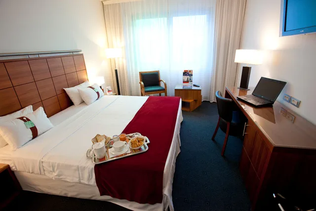 غرفة بريميوم بسرير كينج، Holiday Inn Bordeaux Sud Pessac 1/1