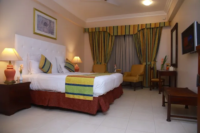 غرفة تنفيذية بسرير كوين، Beach Luxury 1/1