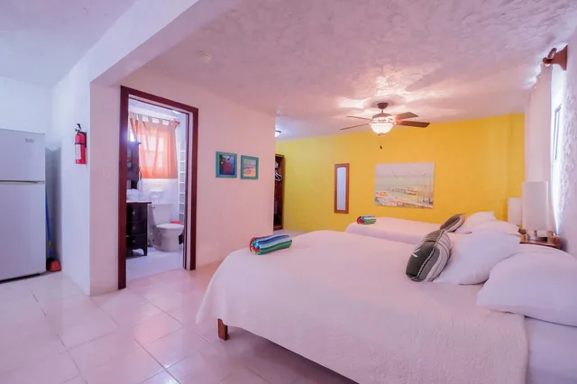 Condo, Classic, Seven Seas Resort 2/4