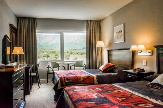 جناح بسريرين منفصلين بإطلالة على الحديقة، Howard Johnson Hotel & Convention Center by Wyndham, Merlo 1/1