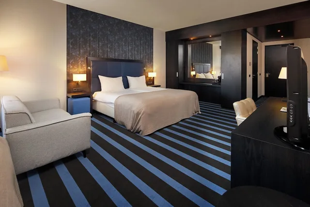 غرفة كومفورت بسريرين منفصلين بإطلالة على الفناء، Van Der Valk Hotel Sneek 6/8