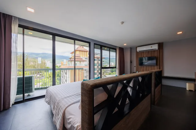 Studio Suite Triple, Cross Vibe Chiang Mai Decem 6/10