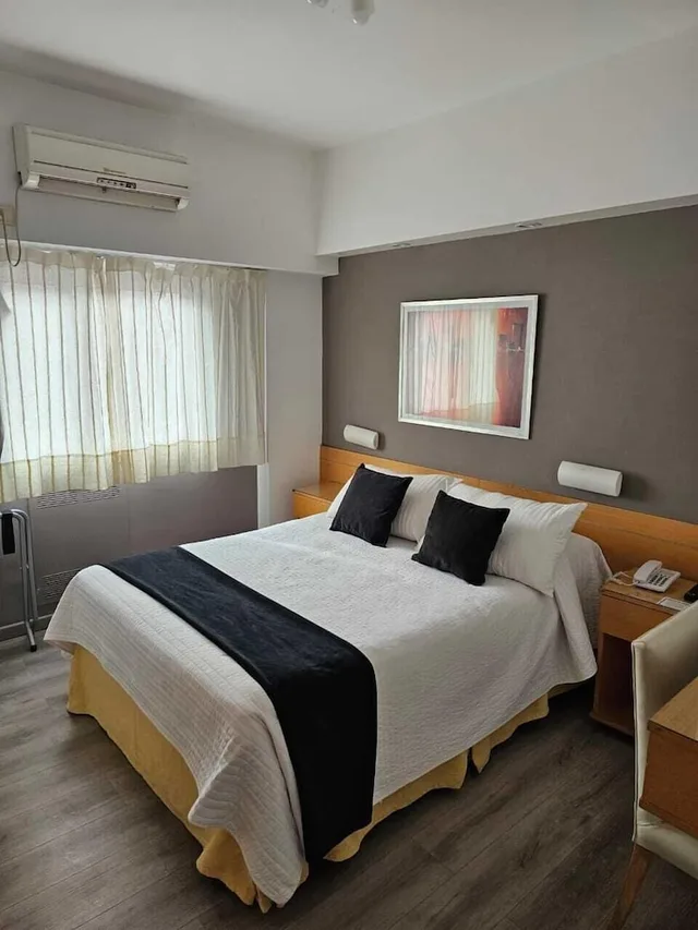 غرفة قياسية بسرير مزدوج، Sarmiento Palace Hotel 1/4