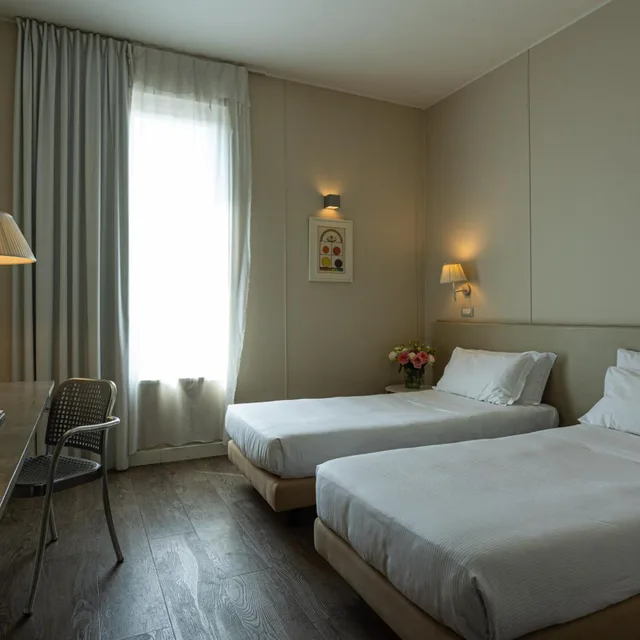 غرفة كلاسيكية عائلية، COSMO HOTEL PALACE 1/4