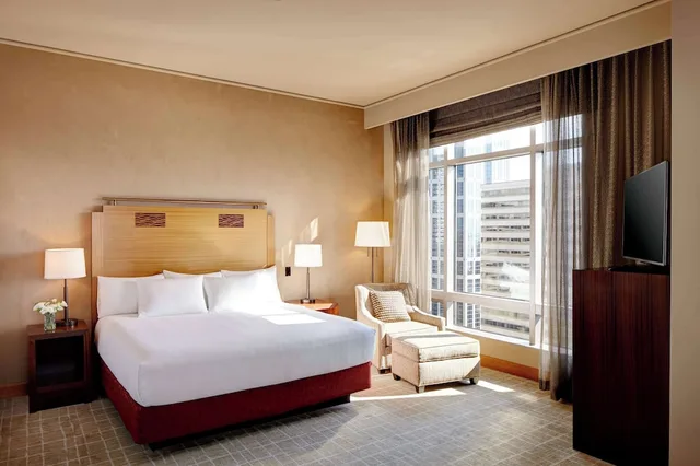 Emerald, Suite, King Bed، Grand Hyatt Seattle 1/5