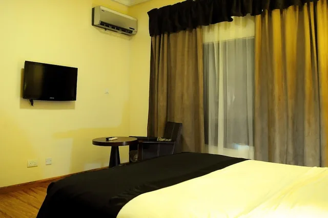 جناح استوديو بسرير كينج، PROTEA HOTEL APO APARTMENTS 1/3