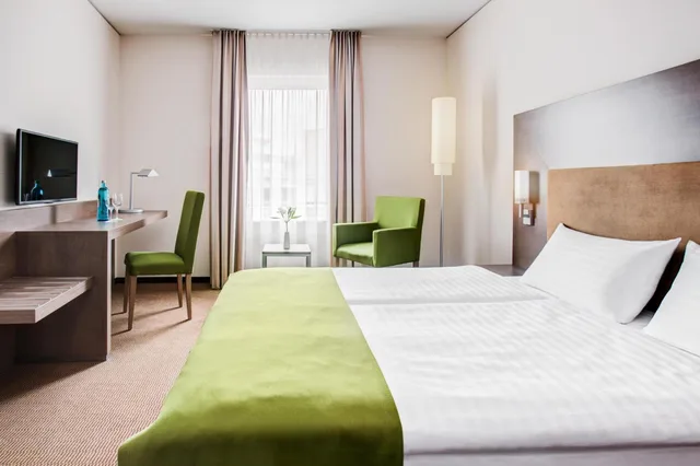 غرفة قياسية مفردة بسرير كوين، Intercityhotel Mainz 2/2