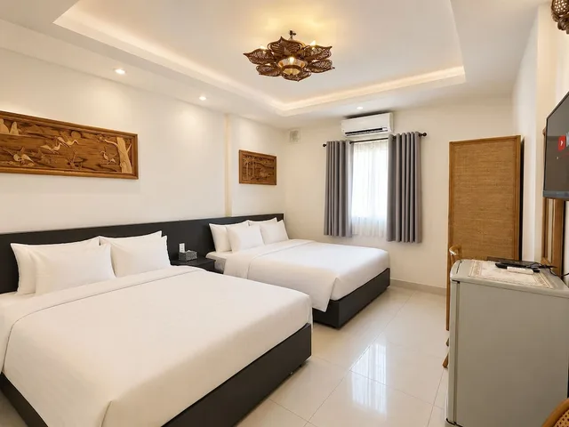 غرفة عائلية رباعية بسريرين كوين، Calmette Hotel 2/6