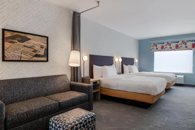 جناح استوديو بسريرين كوين مع أريكة، Home2 Suites by Hilton Ames 2/6