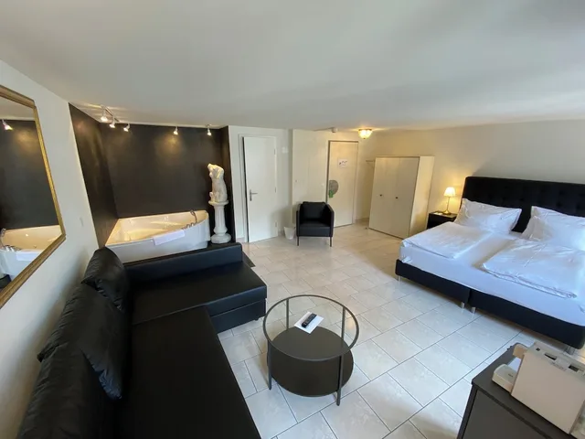 جناح بسرير كينج وسرير كوين، Altstadt Hotel Magic Luzern 1/6