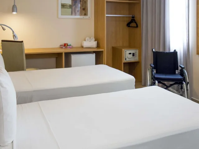 Standard, Twin Beds, Accessible, Mercure Maceio Pajucara 7/10