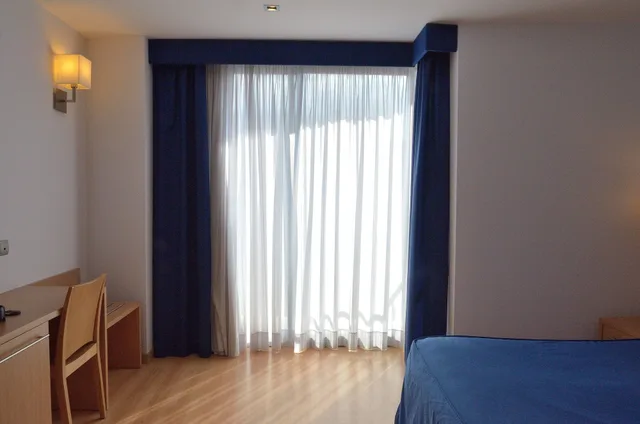 غرفة سوبيريور بسريرين منفصلين، Hotel del Port 1/1